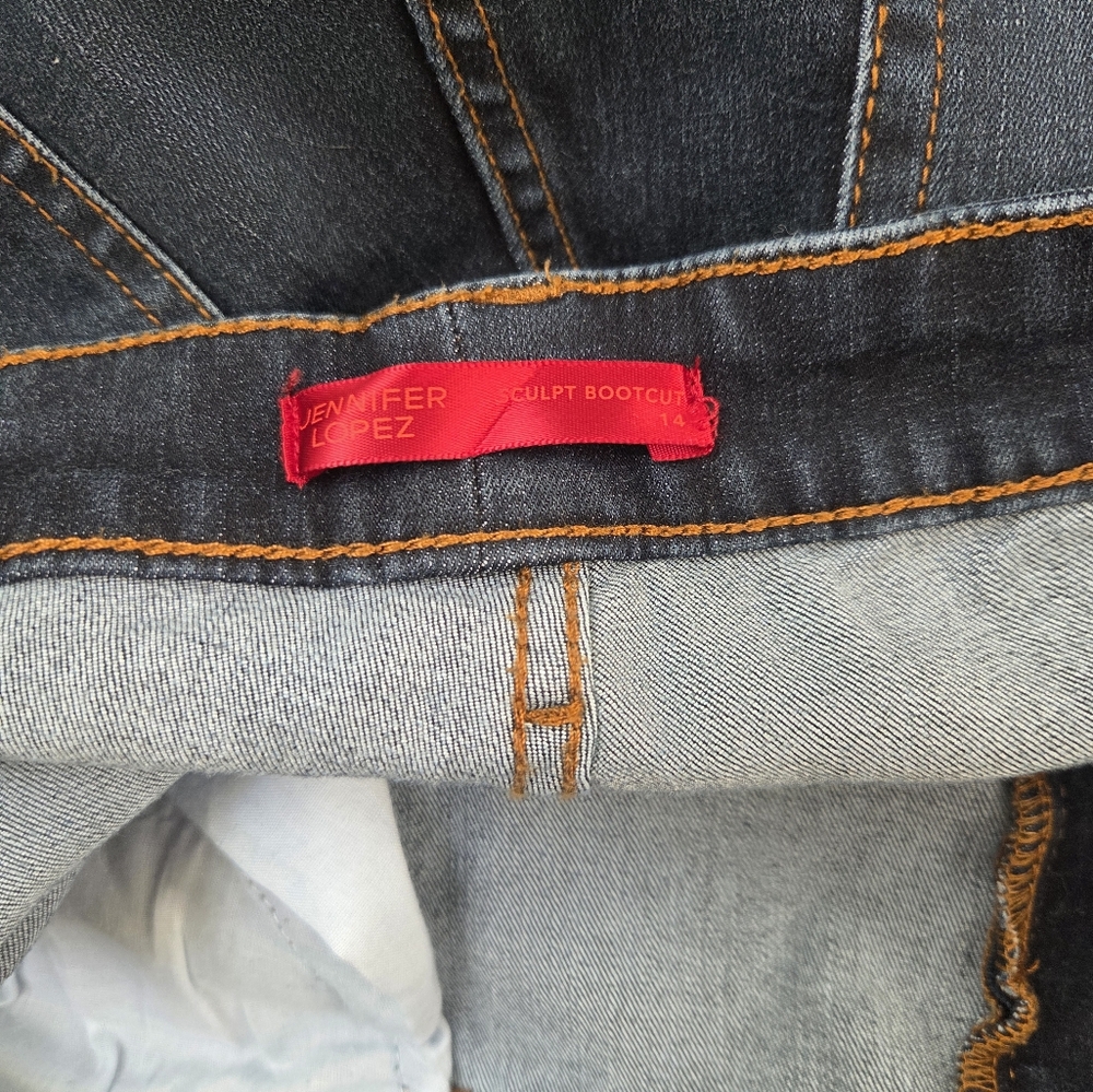 Bootcut Jeans - Picture 7 of 9